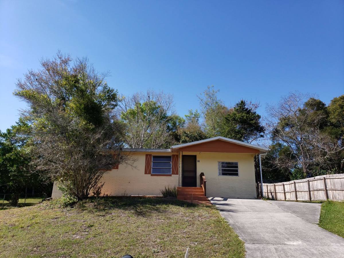 House for rent at 38 S Jefferson St, Beverly Hills, FL 34465