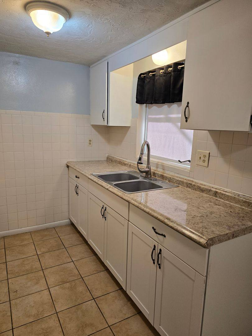 House for rent at 38 S Jefferson St, Beverly Hills, FL 34465