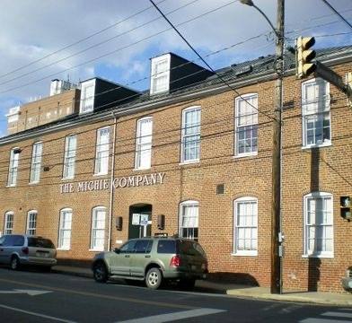 609 E Market St #208A, Charlottesville, VA 22902 - Apartment for Rent - Image 2