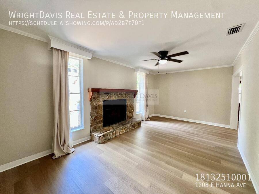 House for rent at 1208 E Hanna Ave, Tampa, FL 33604