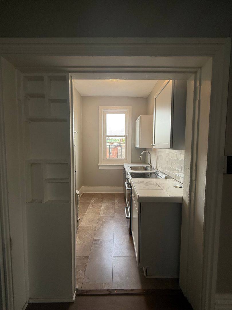 Apartment for rent at 934 Western Ave, Pittsburgh, PA 15233