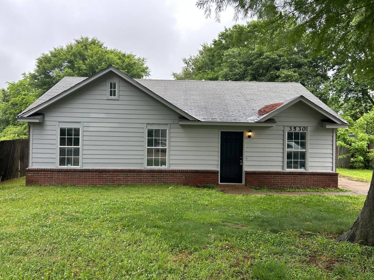 House for rent at 3530 Mayfair Dr, Horn Lake, MS 38637