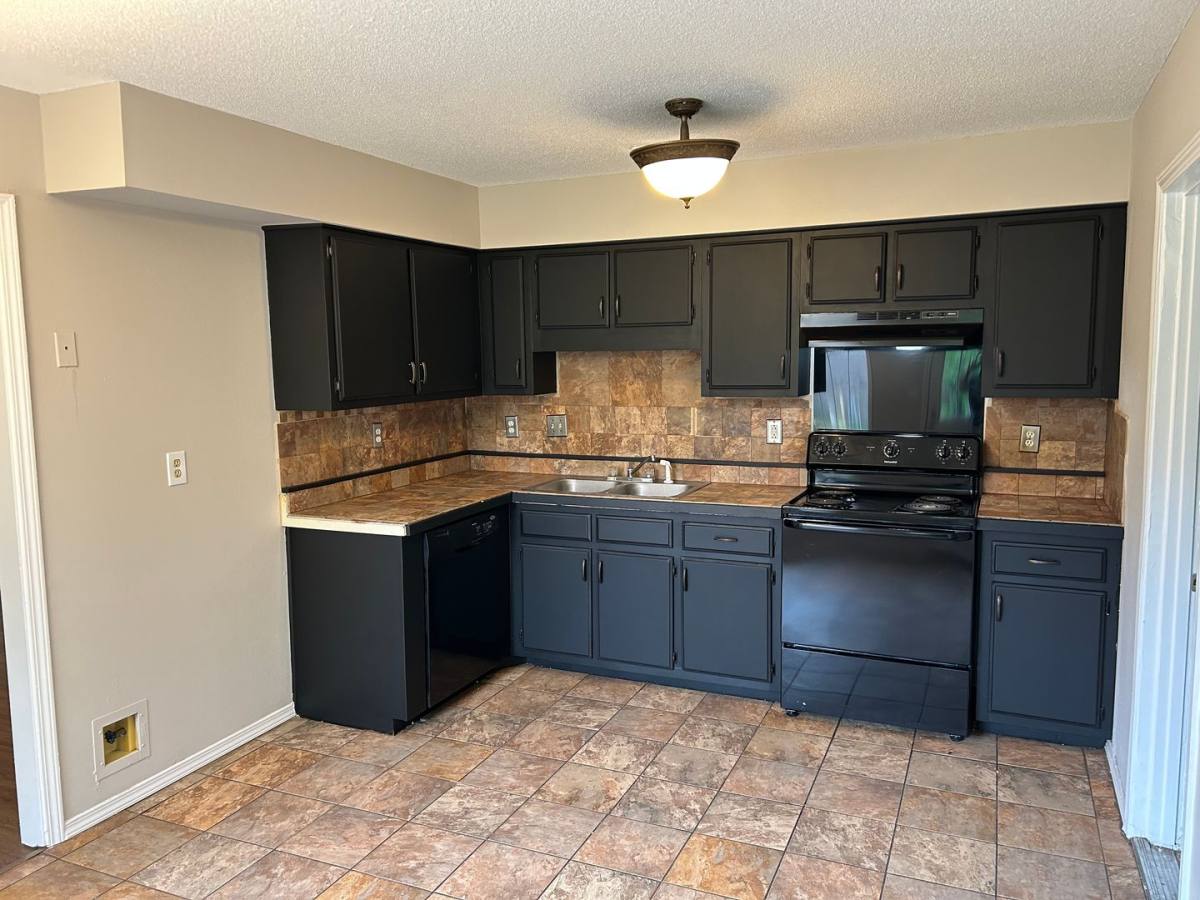 House for rent at 3530 Mayfair Dr, Horn Lake, MS 38637
