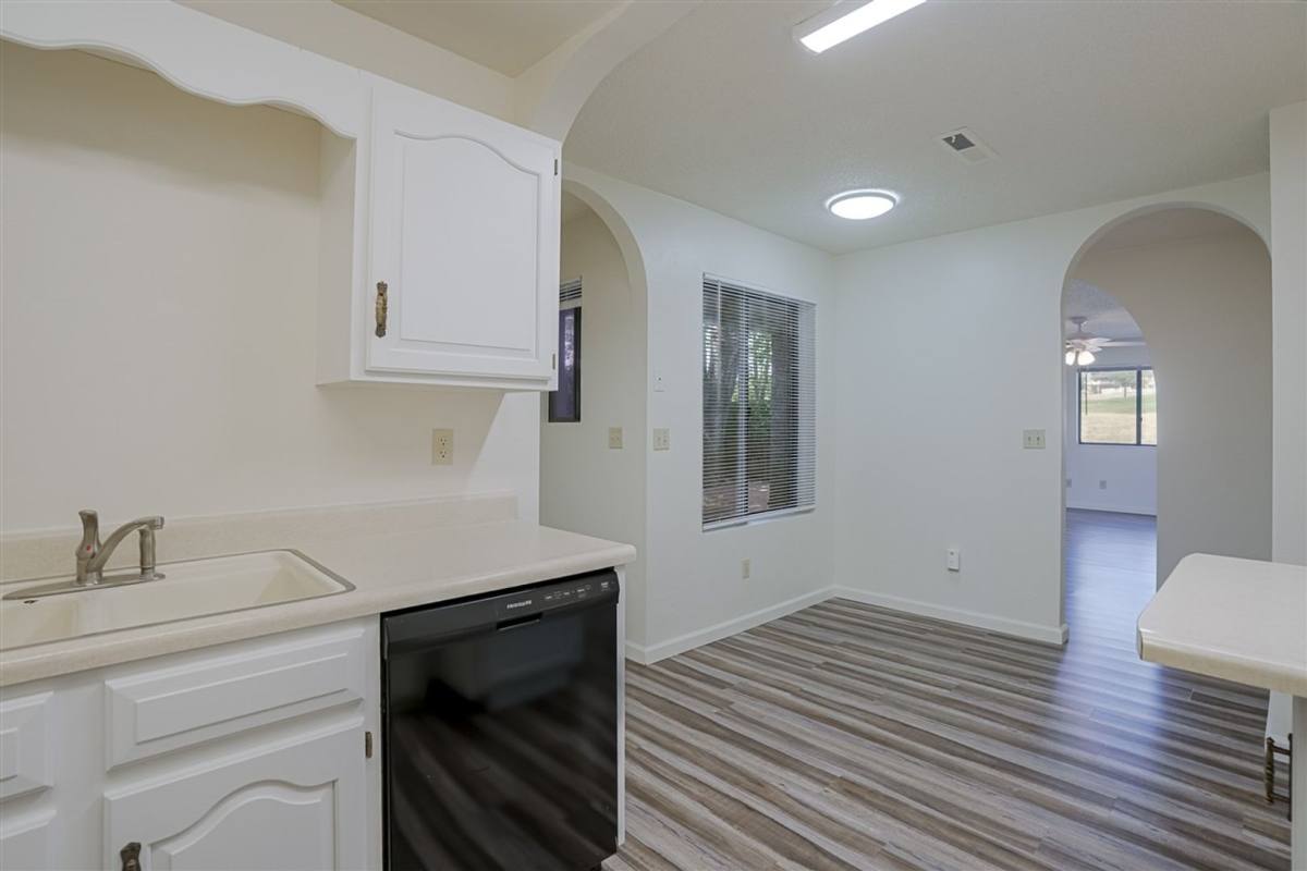 Townhouse for rent at 1298 N Tapadero, Dewey, AZ 86327