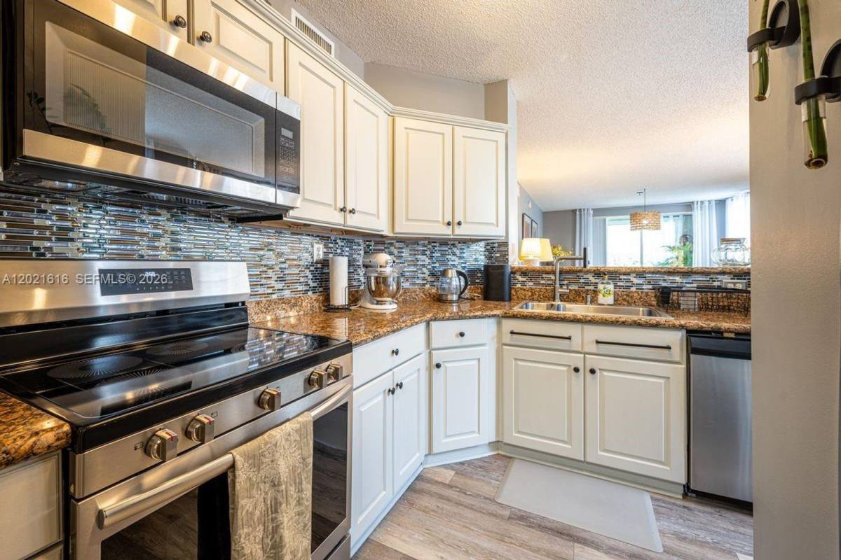 House for rent at 11780 Saint Andrews Place, Wellington, FL 33414