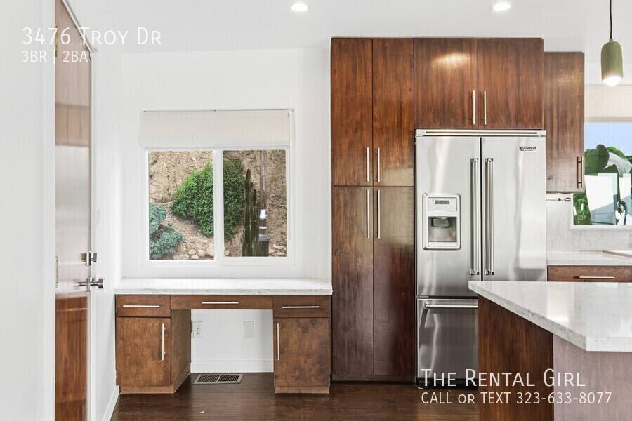 House for rent at 3476 Troy Dr, Los Angeles, CA 90068