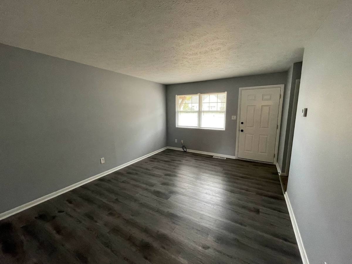 Apartment for rent at 16-34 Berwyck Dr, Akron, OH 44312