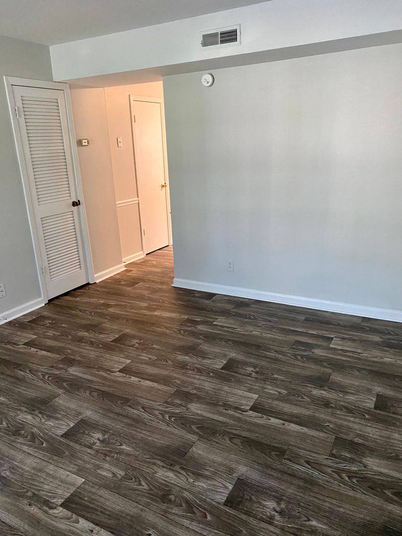 Townhouse for rent at 638 Rs Bradley Blvd #C, Clarksville, TN 37042