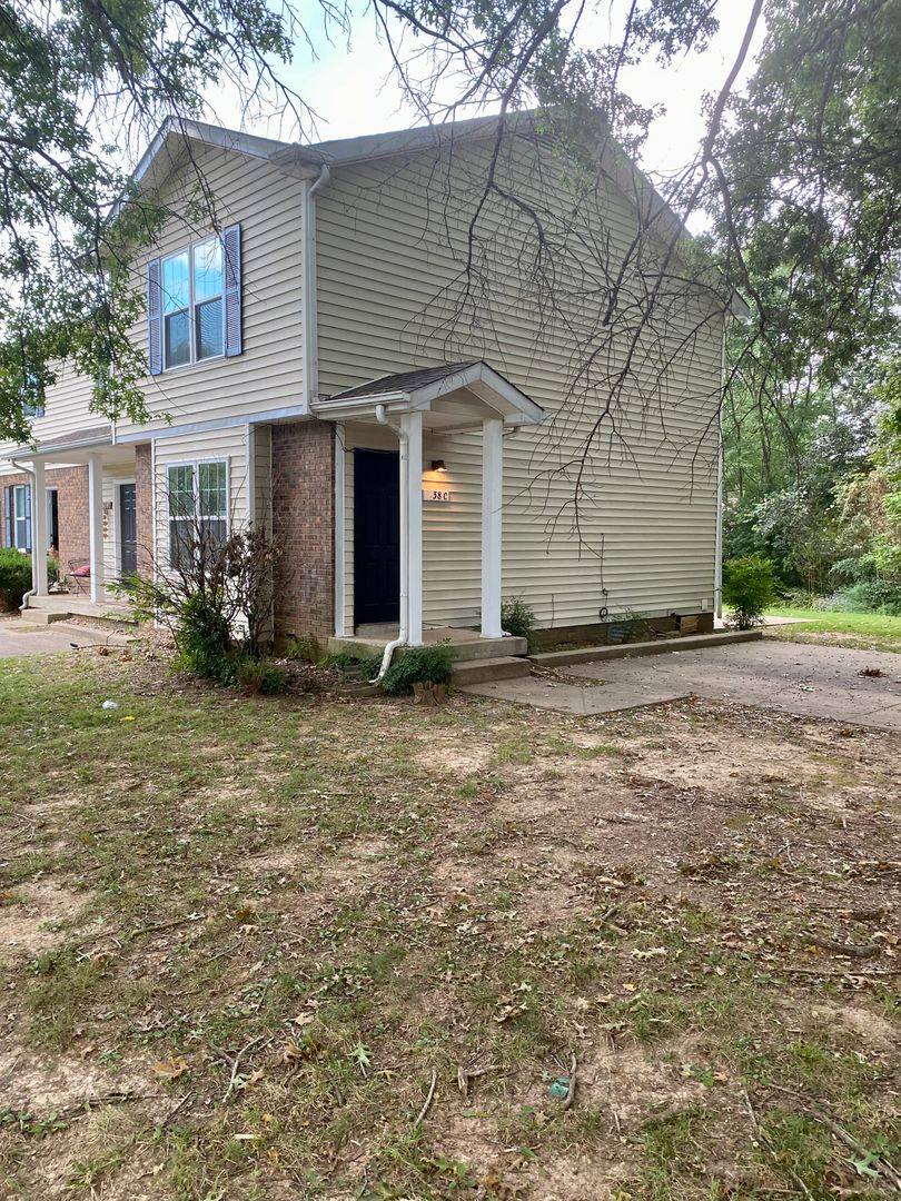 Townhouse for rent at 638 Rs Bradley Blvd #C, Clarksville, TN 37042
