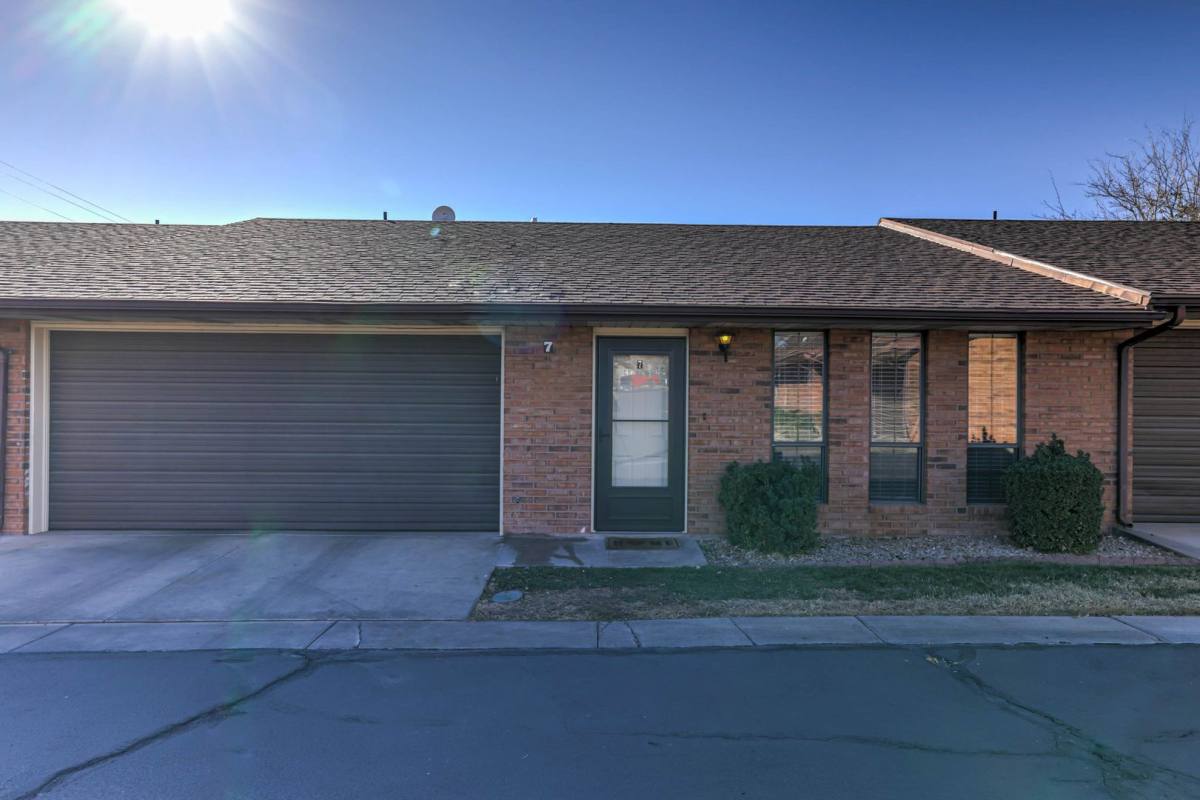 House for rent at 55 W 400 S, Saint George, UT 84770