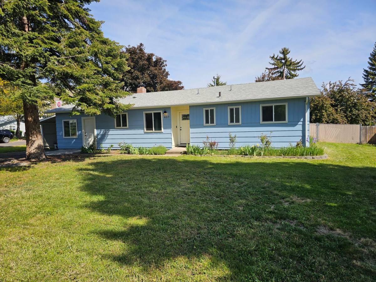 House for rent at 407 G Ave, La Grande, OR 97850