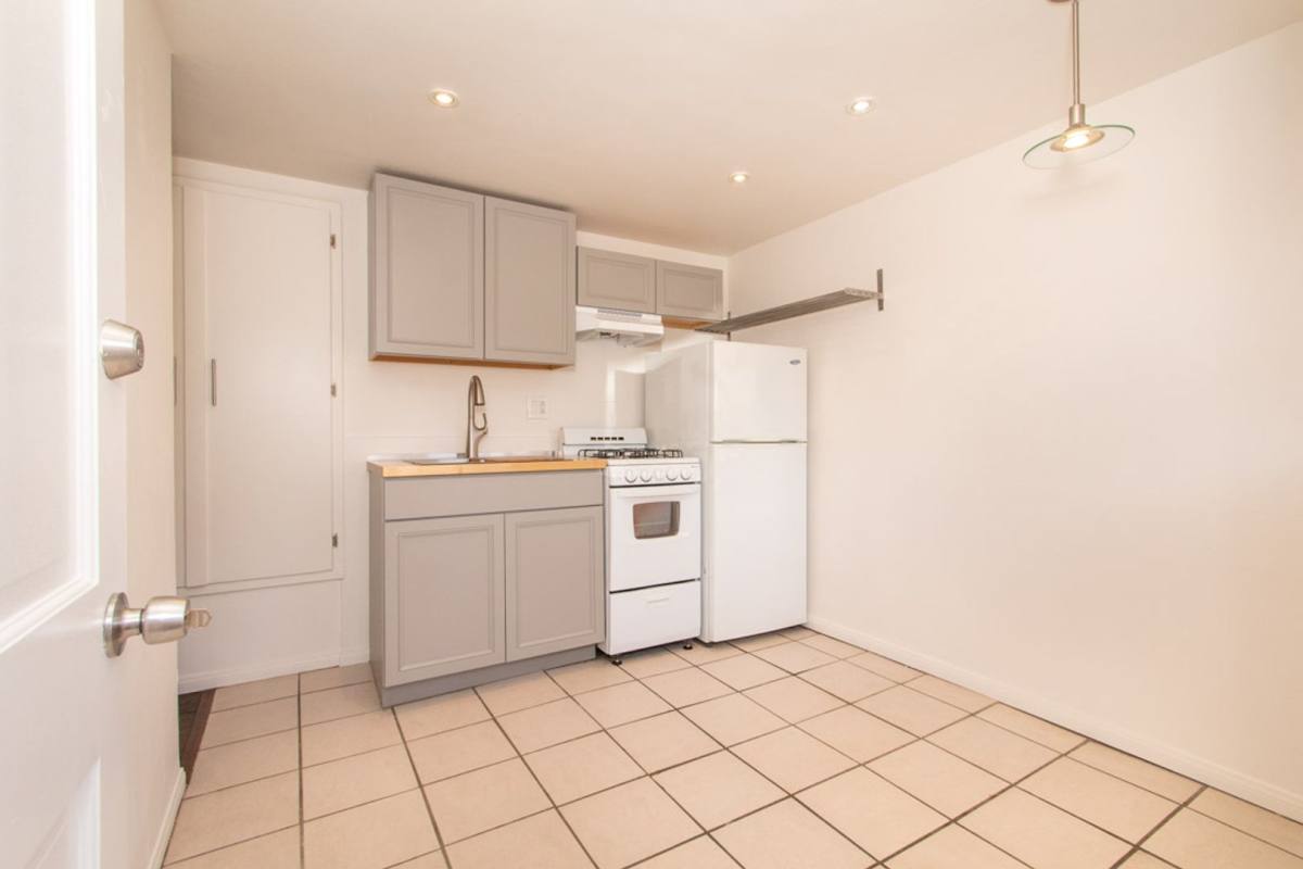 Apartment for rent at 3133 Boundary St, San Diego, CA 92104