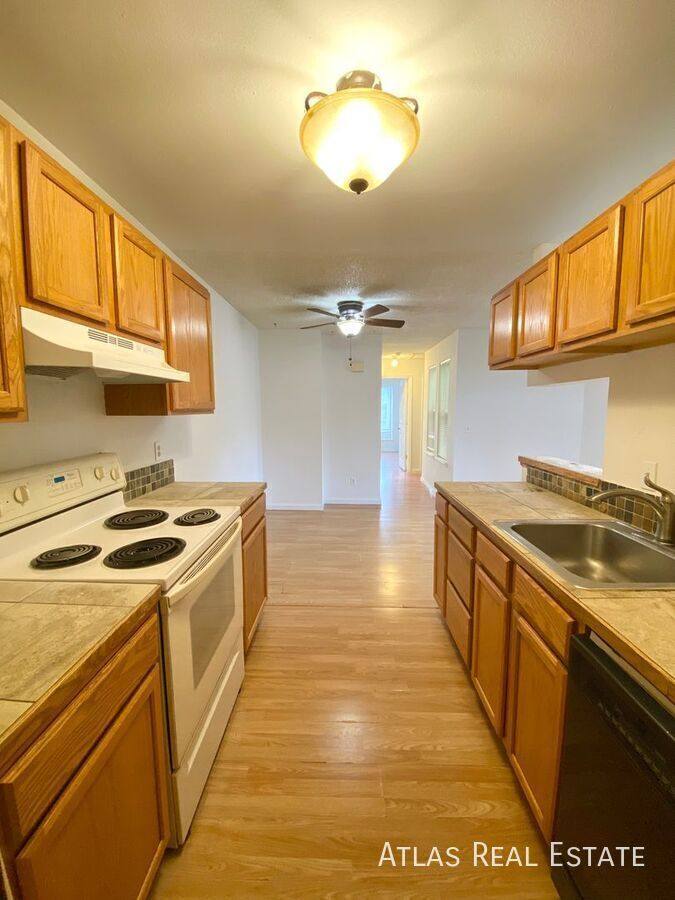Condo for rent at 842 S Uravan Court #C, Aurora, CO 80017