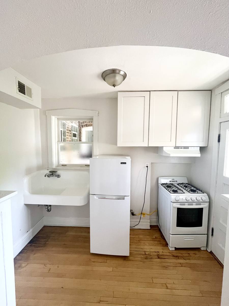 Apartment for rent at 5040 W 21 St Place #9, Cicero, IL 60804