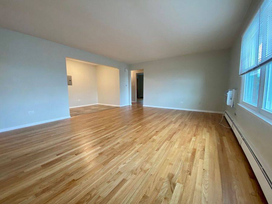 Apartment for rent at 162 Walton St #R, Barrington, IL 60010