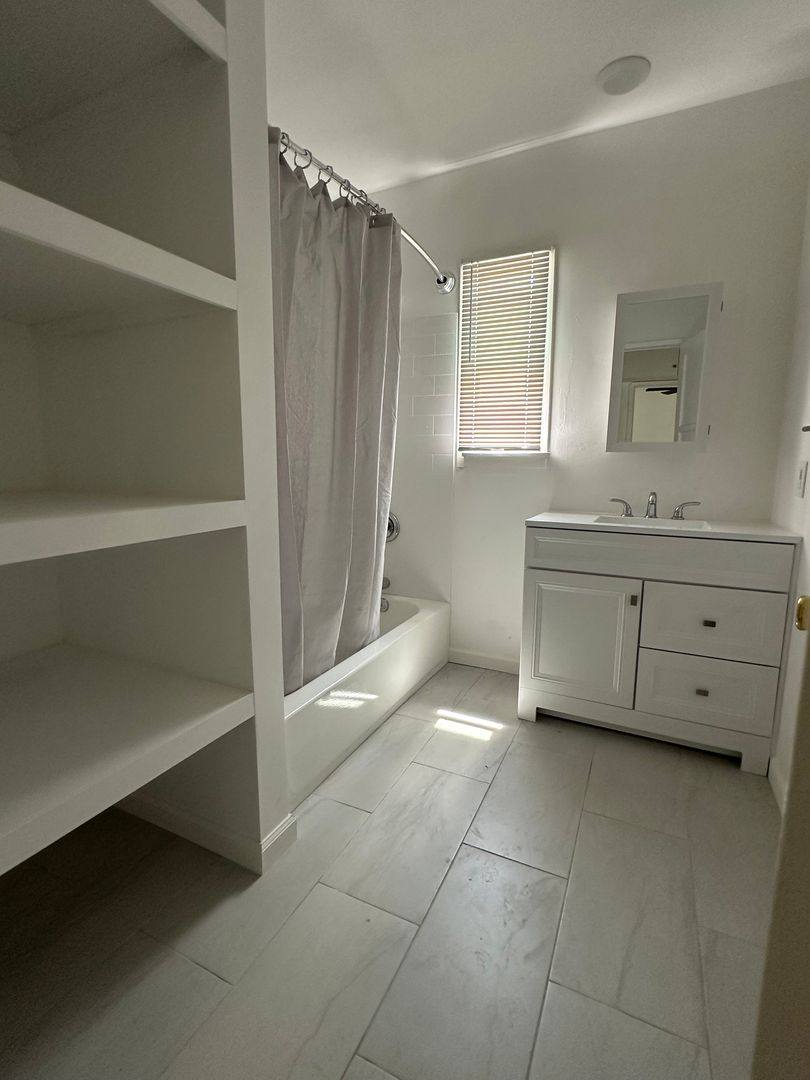 House for rent at 3708 Broadmoor St, Riverside, CA 92503