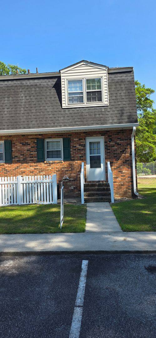 Apartment for rent at 6000 River Rd #20, Washington, NC 27889