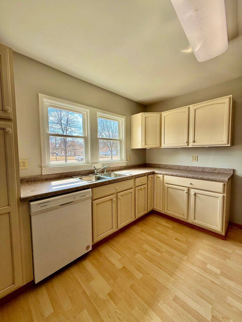 House for rent at 415 7th Ave NE, Valley City, ND 58072