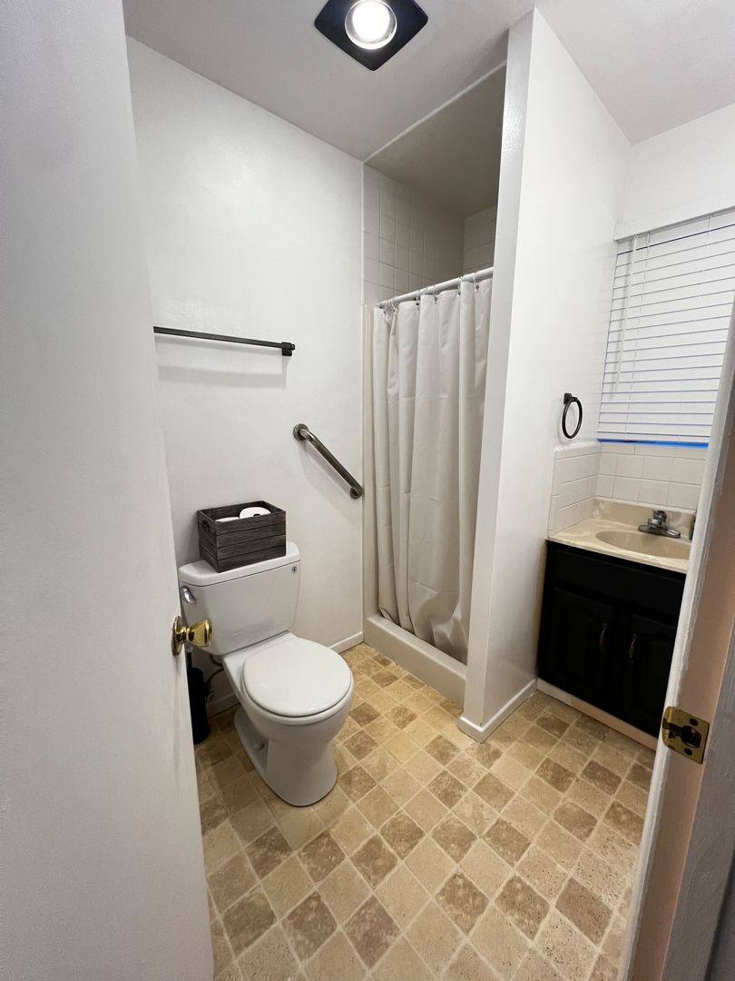 Apartment for rent at 4039 La Colina, Santa Barbara, CA 93110