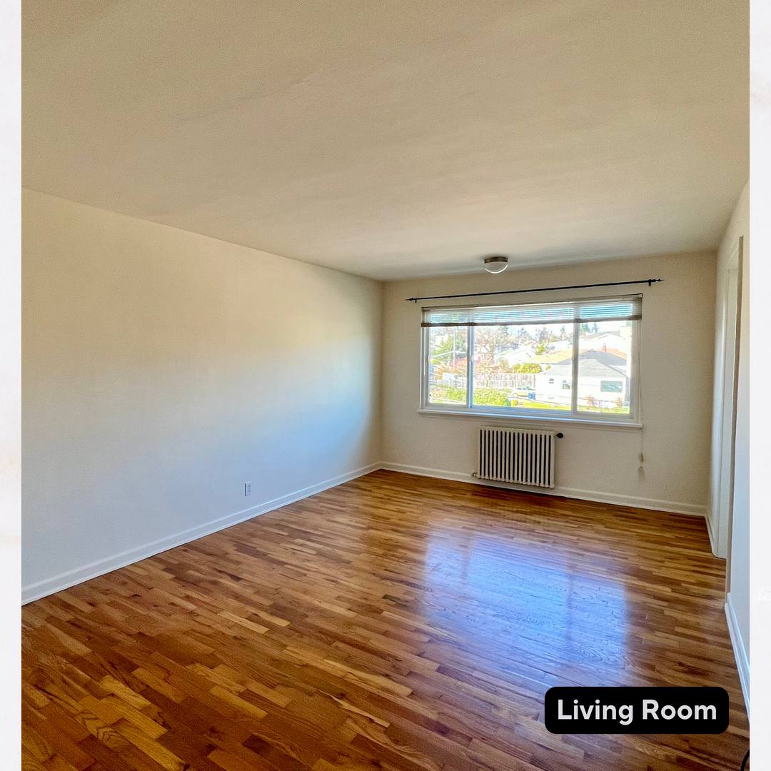 Apartment for rent at 7929 Green Lake Dr N, Seattle, WA 98103
