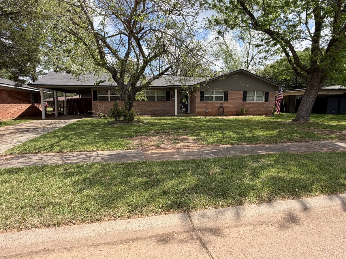 House for rent at 1610 Dudley Lane, Bossier City, LA 71112