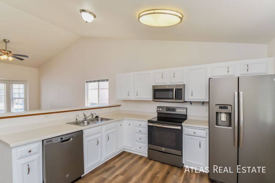 House for rent at 5187 Fennel Dr, Colorado Springs, CO 80911