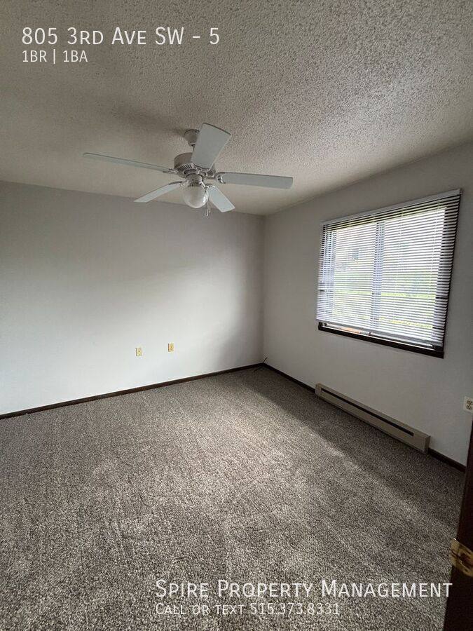 Apartment for rent at 805 3rd Ave SW #5, State Center, IA 50247