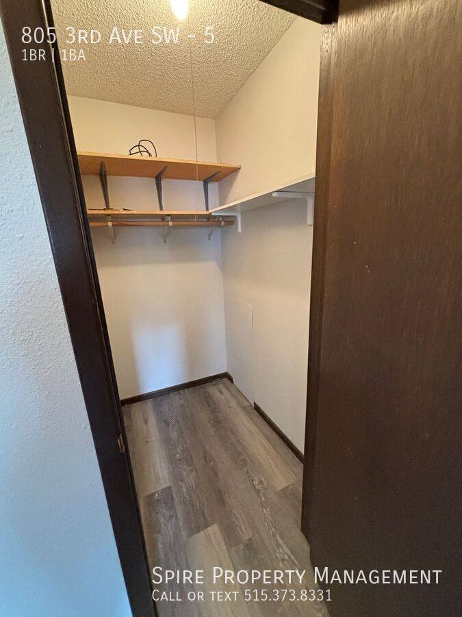 Apartment for rent at 805 3rd Ave SW #5, State Center, IA 50247