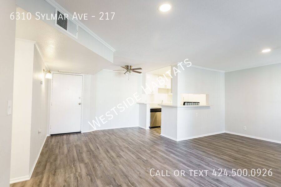 Apartment for rent at 6310 Sylmar Ave, Van Nuys, CA 91401