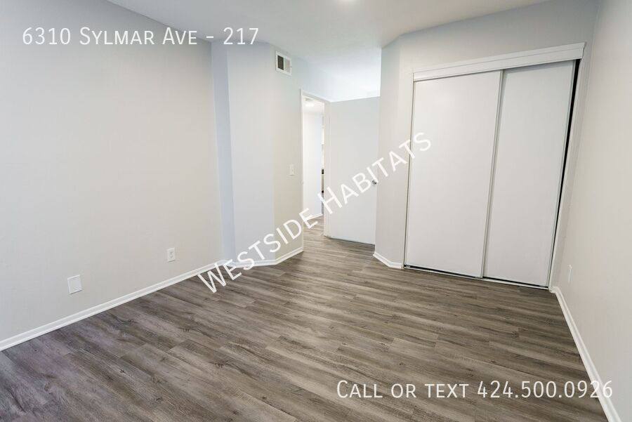 Apartment for rent at 6310 Sylmar Ave, Van Nuys, CA 91401