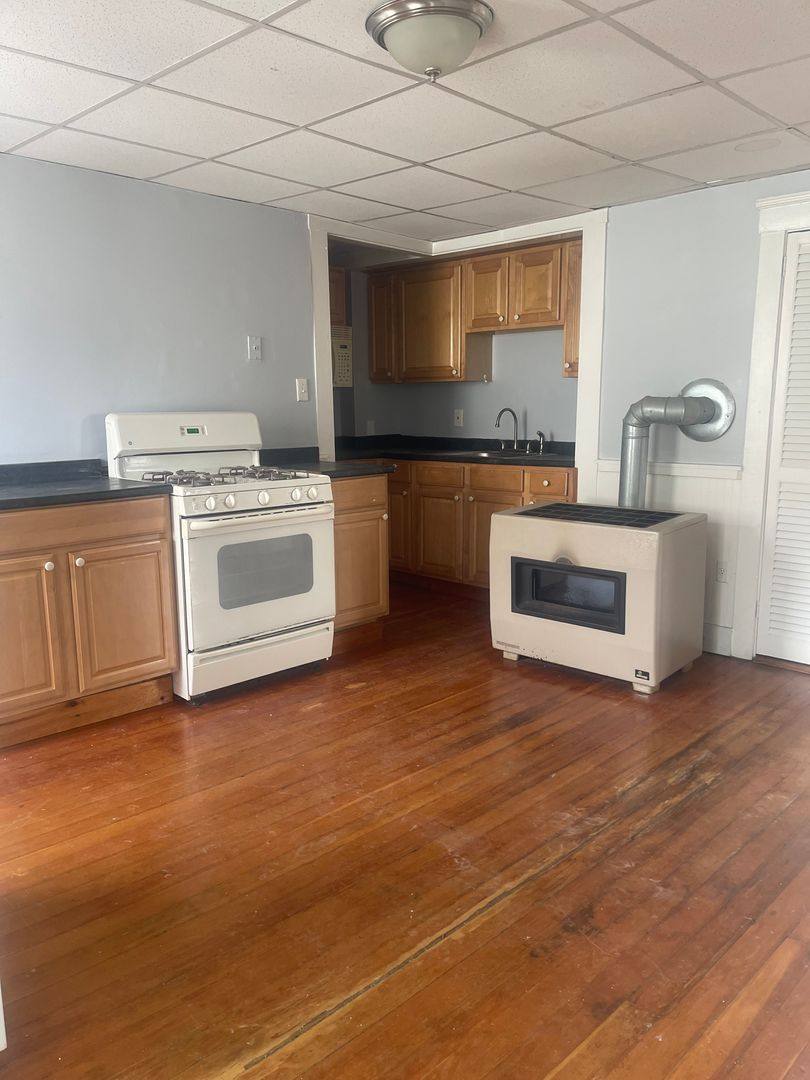 Apartment for rent at 854 King Philip St, Fall River, MA 02724