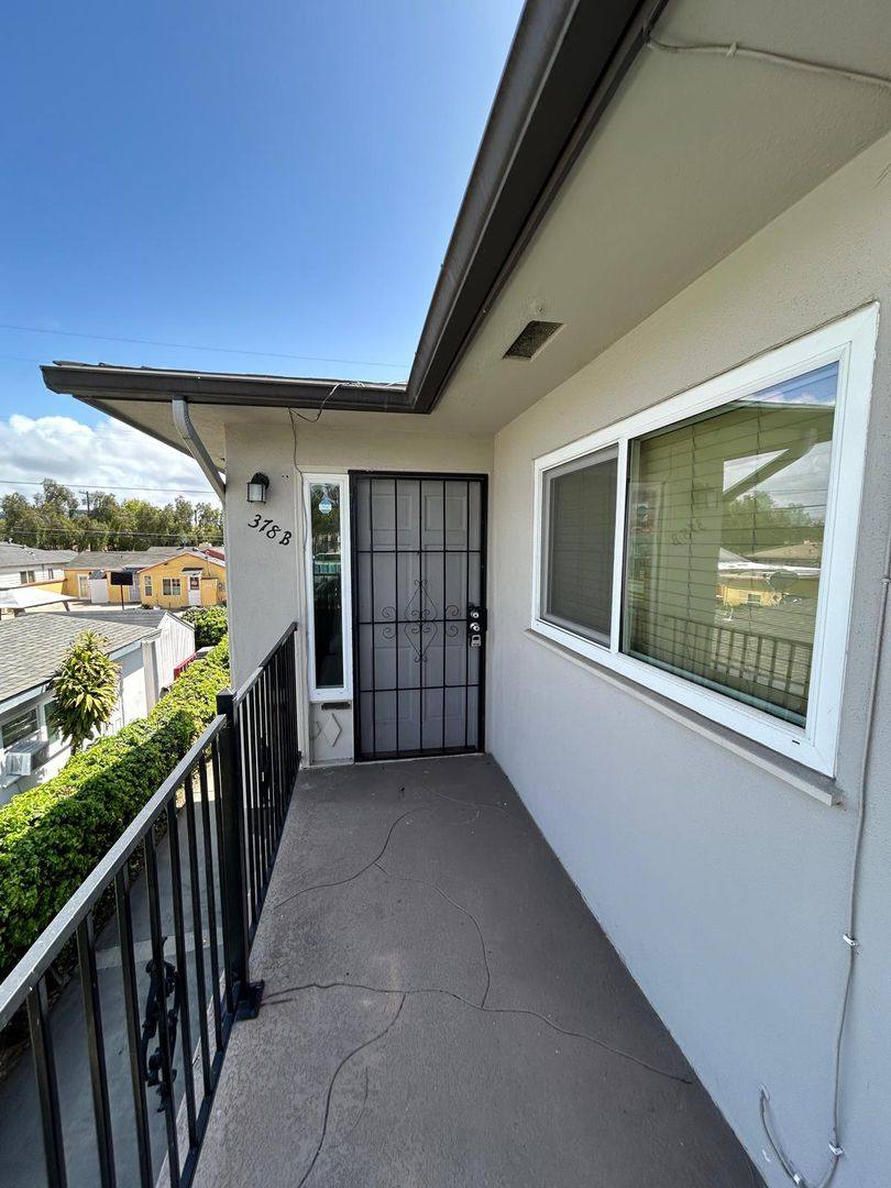 Apartment for rent at 376 - 378 Park Way, Chula Vista, CA 91910