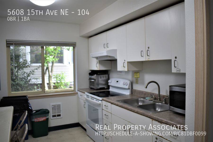 Apartment for rent at 5608 15th Ave NE #104, Seattle, WA 98105