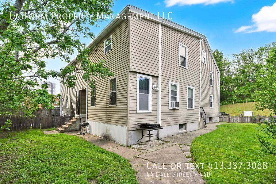 Apartment for rent at 44 Dale St #44B, Springfield, MA 01105