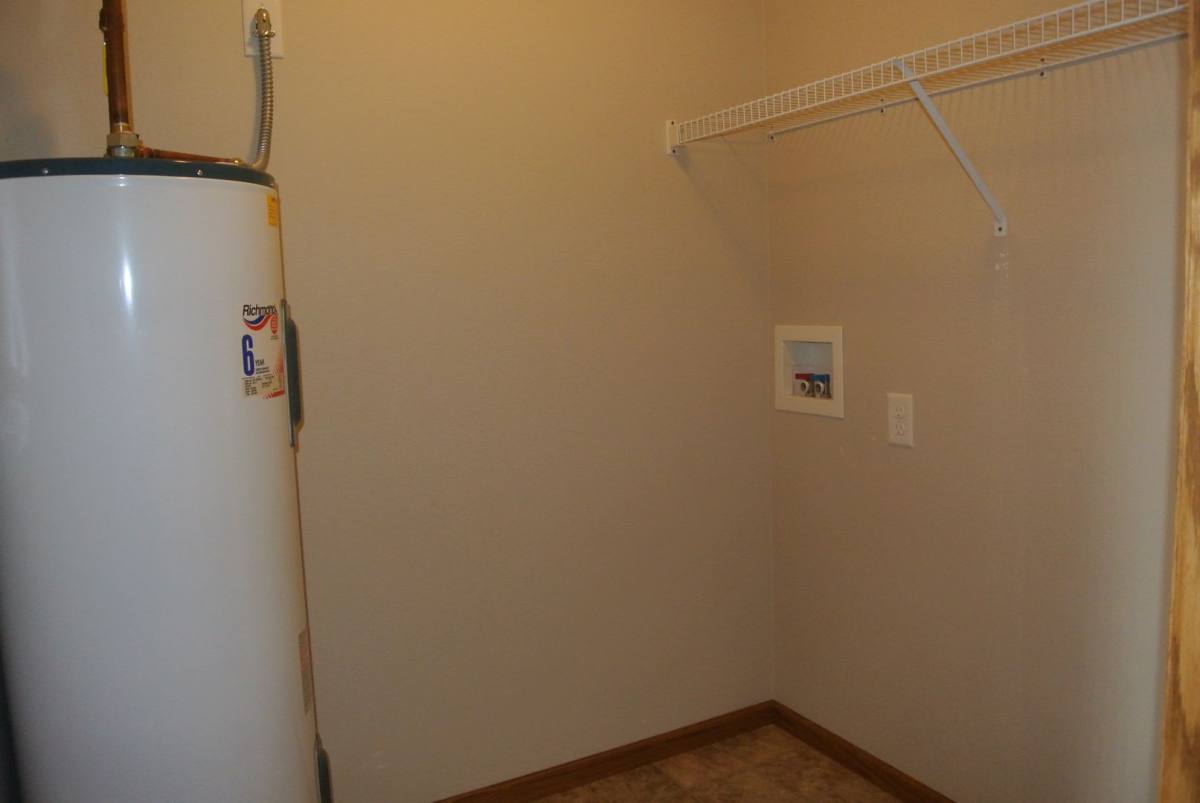 Apartment for rent at 600 31st Ave SW, Minot, ND 58701