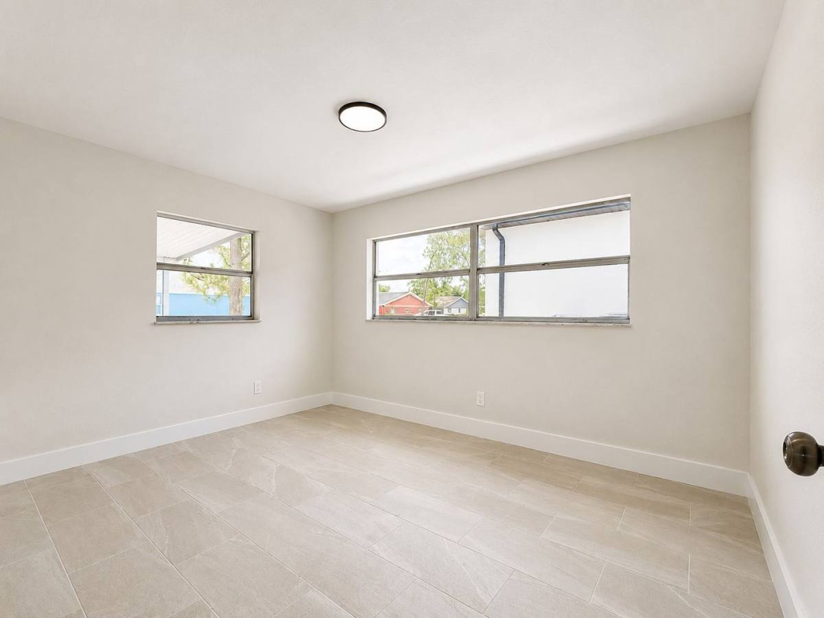 Apartment for rent at 5422 5424 Ninth Ave, Fort Myers, FL 33907