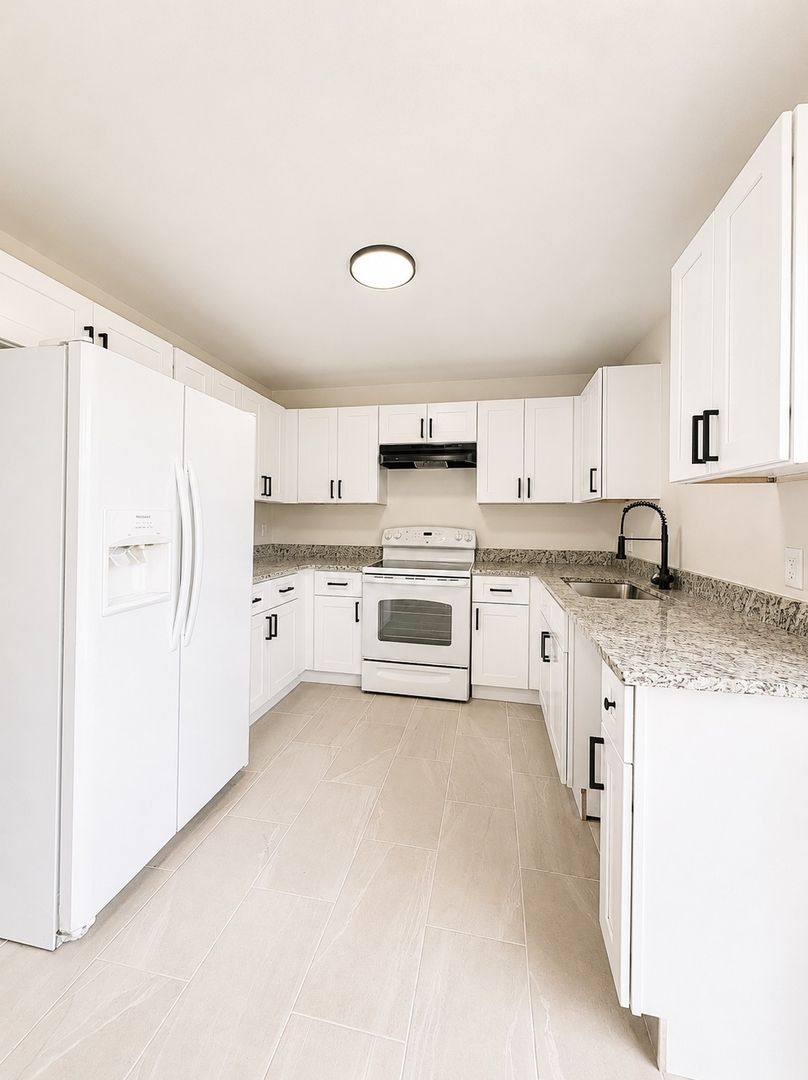 Apartment for rent at 5422 5424 Ninth Ave, Fort Myers, FL 33907