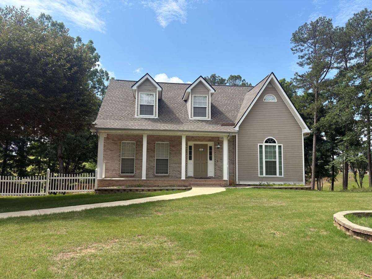House for rent at 5032 Gold Leaf Lane, Pinson, AL 35126