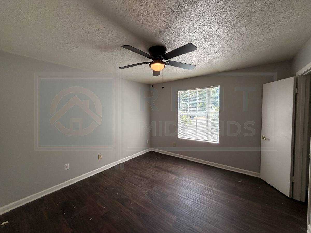 Apartment for rent at 1007 Piney Woods Rd, Columbia, SC 29210