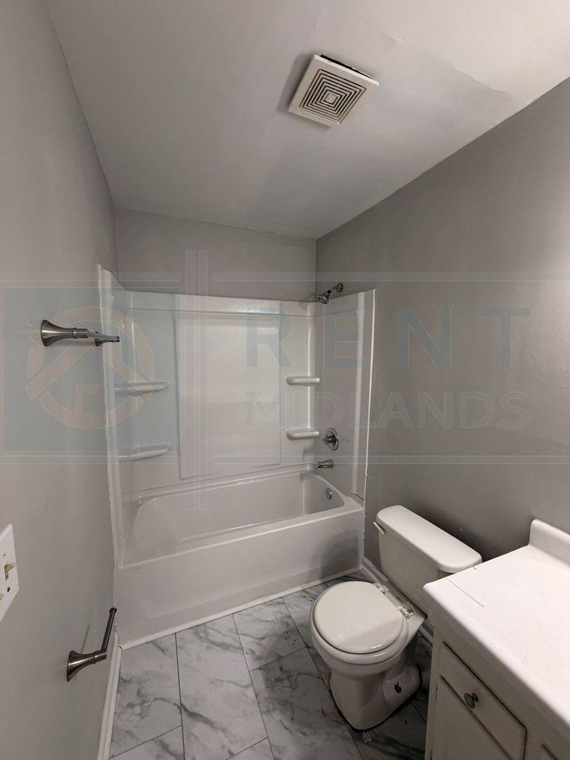 Apartment for rent at 1007 Piney Woods Rd, Columbia, SC 29210