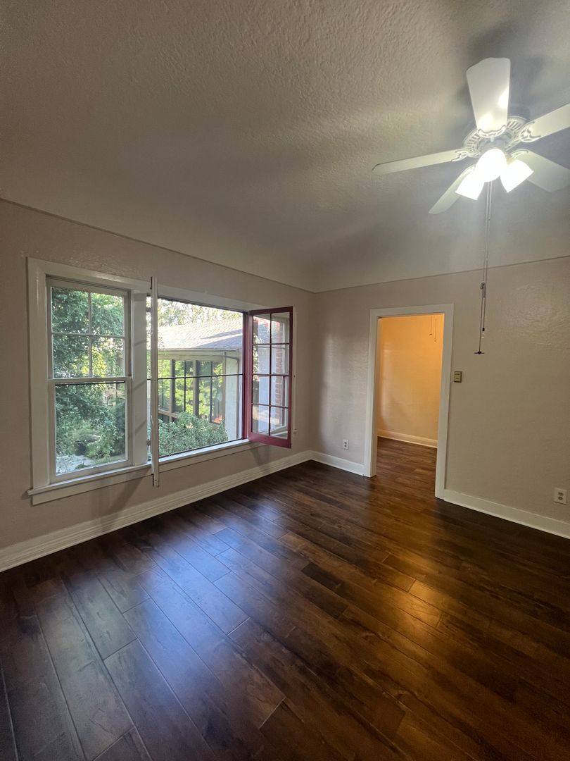 Apartment for rent at 337 W Elk Ave, Glendale, CA 91204