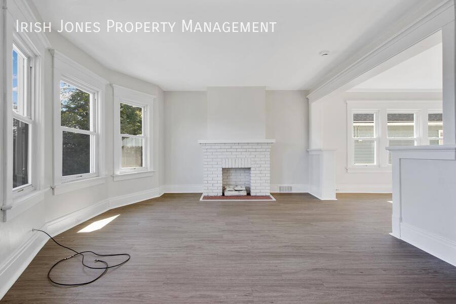 Apartment for rent at 2518 Delaware Ave, Buffalo, NY 14216