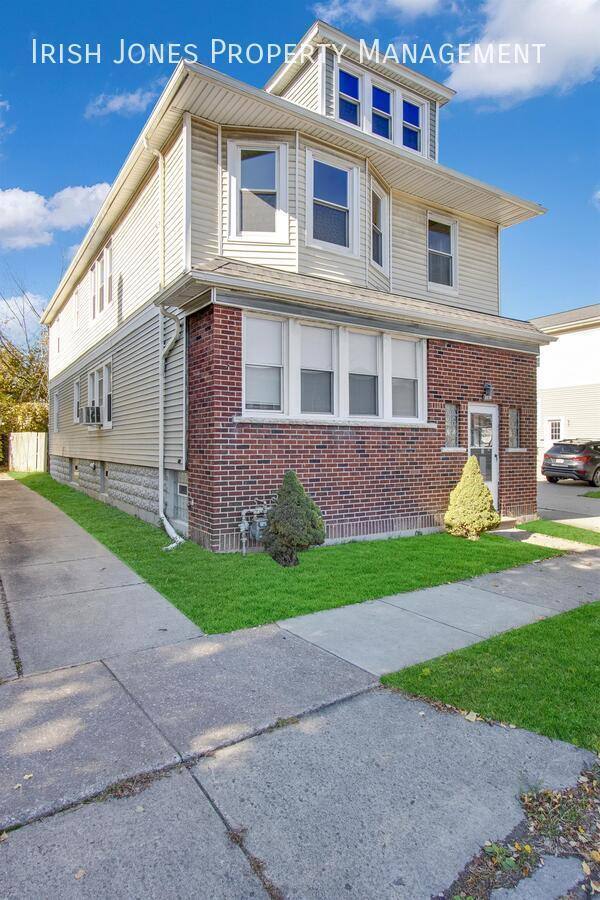 Apartment for rent at 2518 Delaware Ave, Buffalo, NY 14216