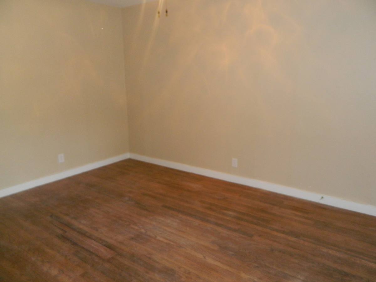 Apartment for rent at 4501 Lareina Dr, Austin, TX 78745