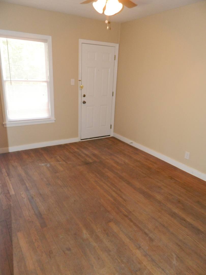 Apartment for rent at 4501 Lareina Dr, Austin, TX 78745
