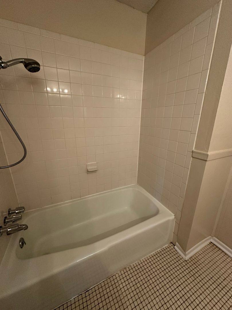Apartment for rent at 5802 Emerald Forest Dr, Austin, TX 78745