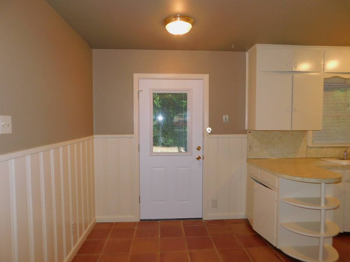 House for rent at 1400 Berkshire Dr, Austin, TX 78723