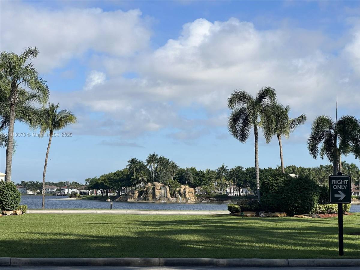 Apartment for rent at 10720 NW 66th St #308, Miami, FL 33178