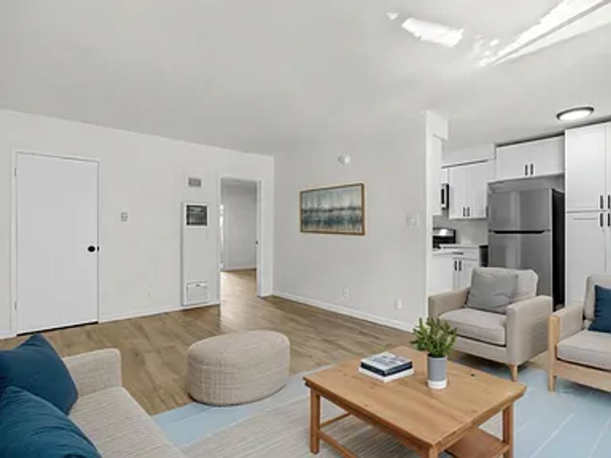 Apartment for rent at 7825 W Manchester Ave, Playa Del Rey, CA 90293