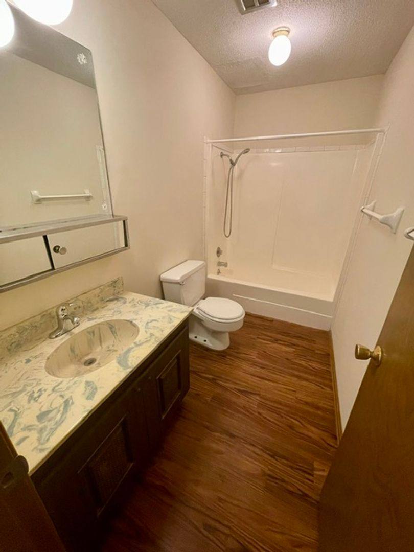 Apartment for rent at 3400 Balboa Lane, Columbia, MO 65203